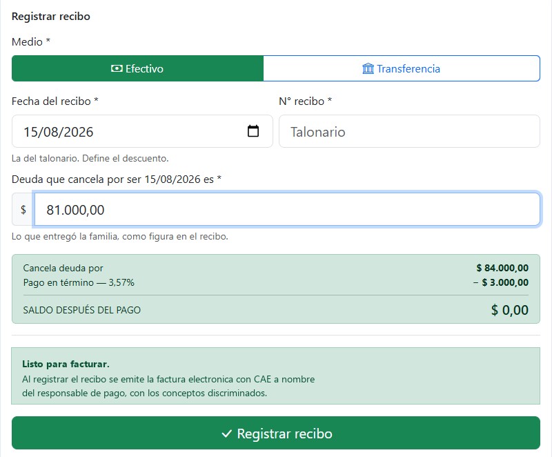 Registro del cobro en el sistema: importe, deuda que cancela, saldo en cero y aviso de que se emite la factura electrónica con CAE
